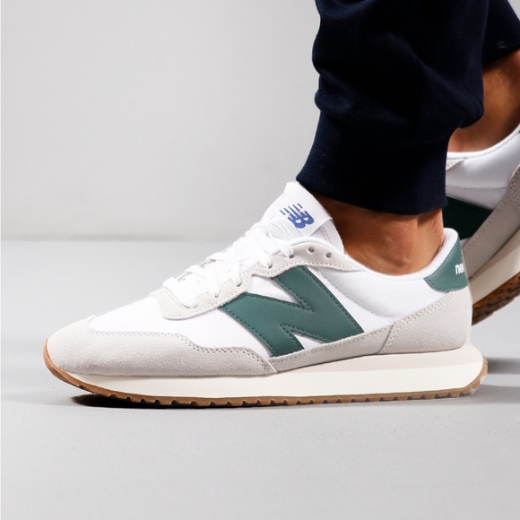 New Balance 237 - cloud grey and night green sz 4.5 - Picture 1 of 8